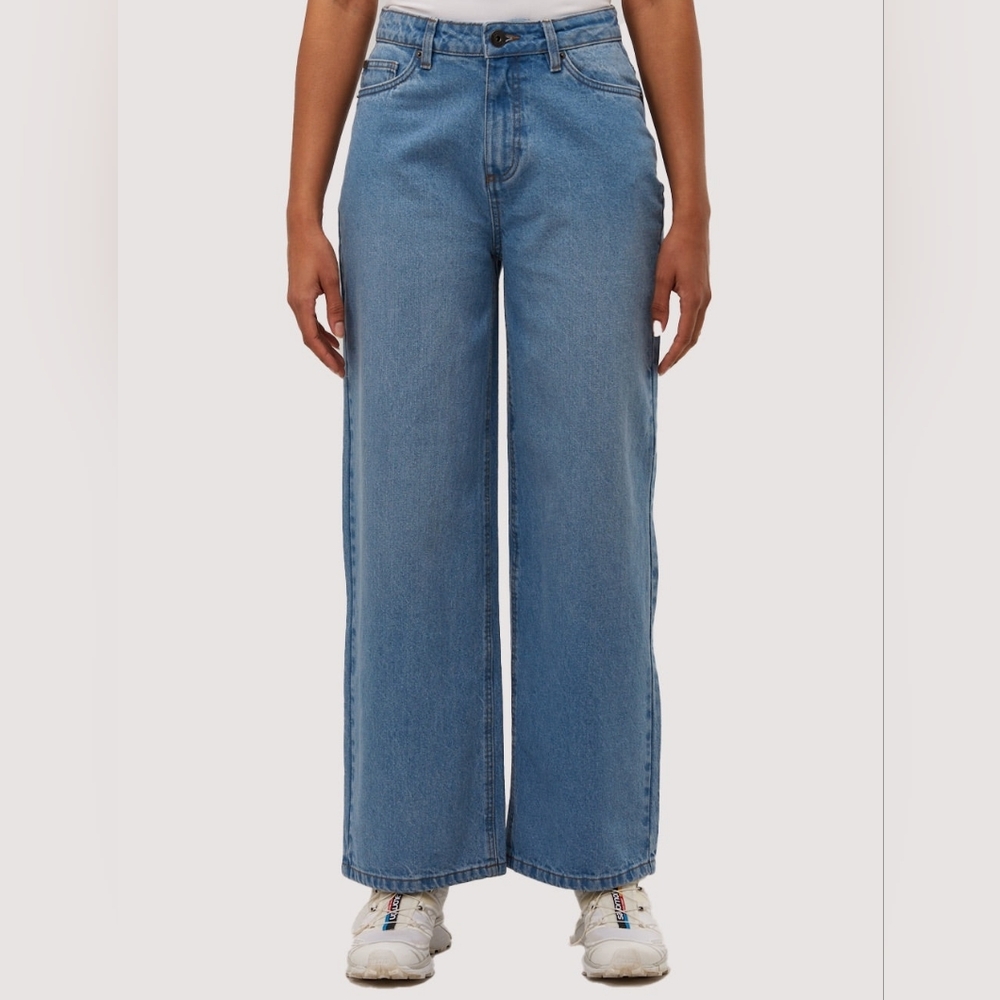 Celebrity Pink High-Rise Wide-Leg Jeans — Light Blue Wash
